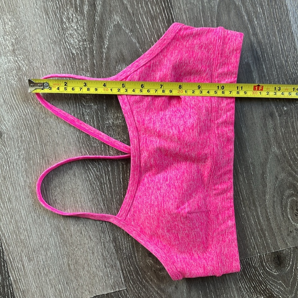 ALO Yoga AloSoft Gratitude Bra - Picture 14 of 14